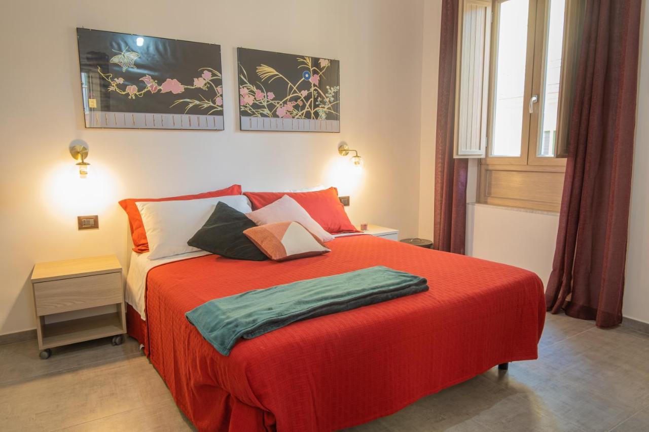 Maga Miro - Guest House Salerno Bagian luar foto
